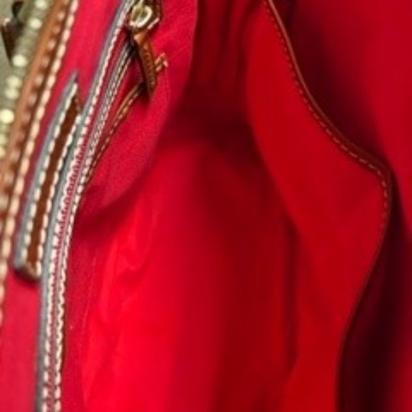 Dooney & Bourke - Purse - ONLY USED 1 TIME - Picture 2 of 7